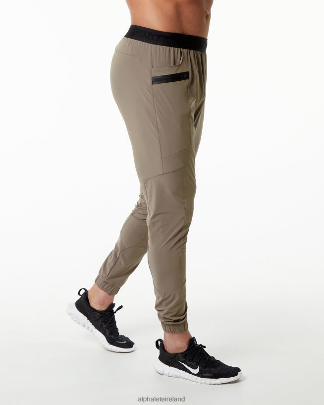 Clothing IE Alphalete Men Studio Pant Mocha Brown 2L4400736