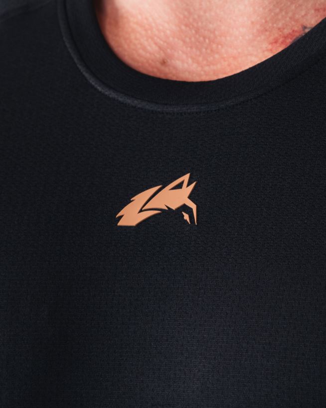 Clothing IE Alphalete Men Wolf Head Airtech Tee Black 2L4400523