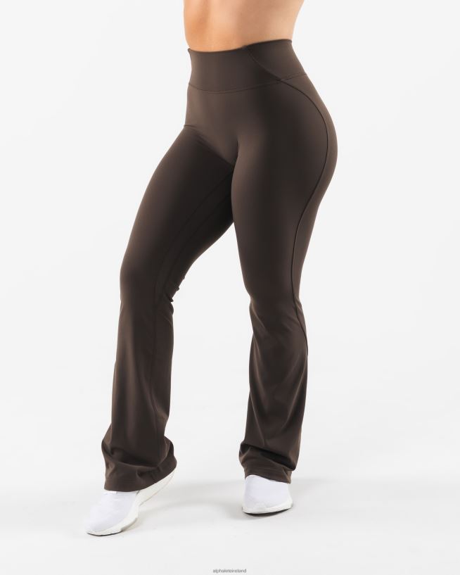 Clothing IE Alphalete Women Aura Flared Pant Cashmere Brown 2L4400398