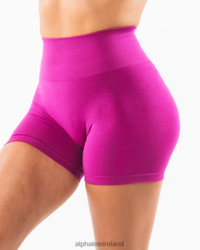 Clothing IE Alphalete Women Amplify Short 4.5