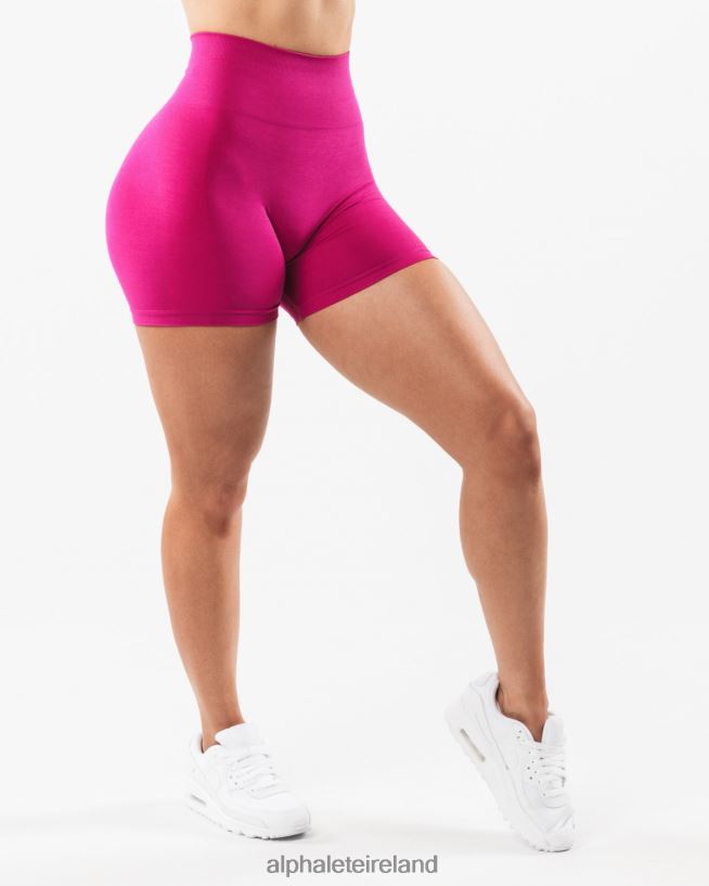 Clothing IE Alphalete Women Amplify Short 4.5