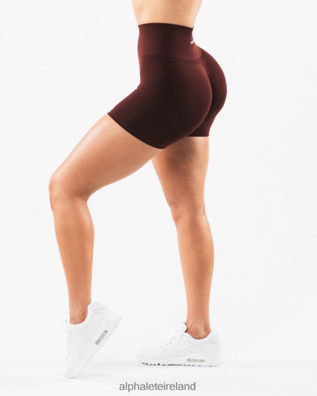 Clothing IE Alphalete Women Amplify Short 4.5