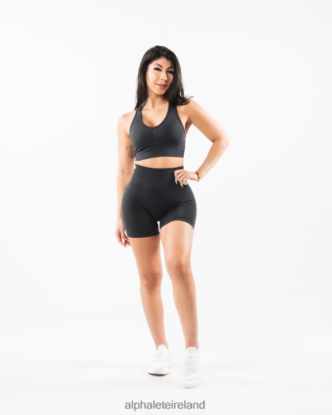 Clothing IE Alphalete Women Amplify Short 4.5
