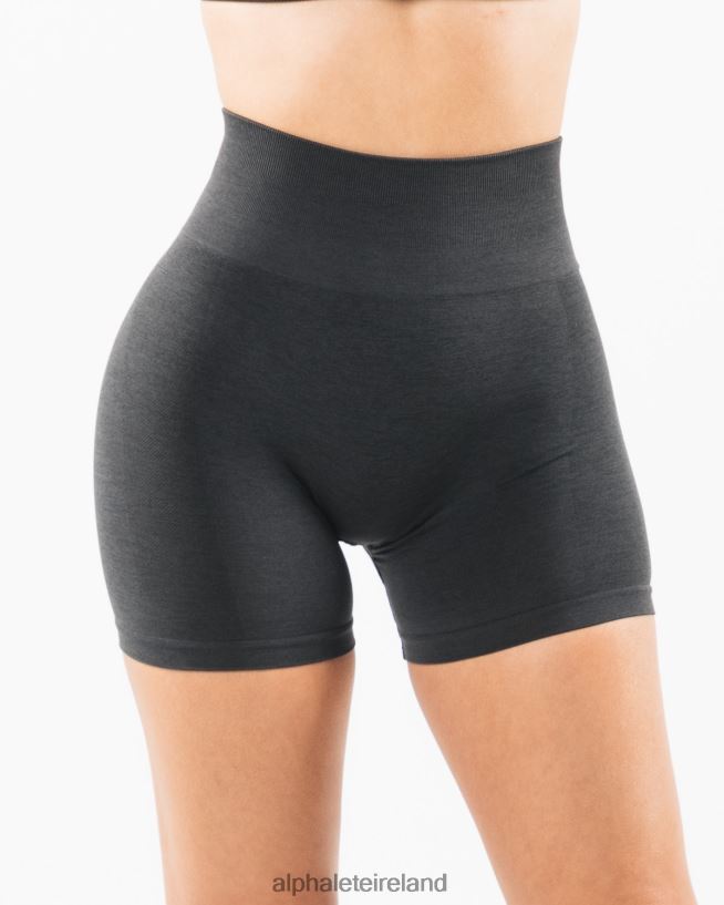 Clothing IE Alphalete Women Amplify Short 4.5