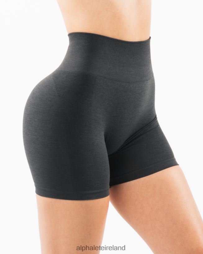 Clothing IE Alphalete Women Amplify Short 4.5