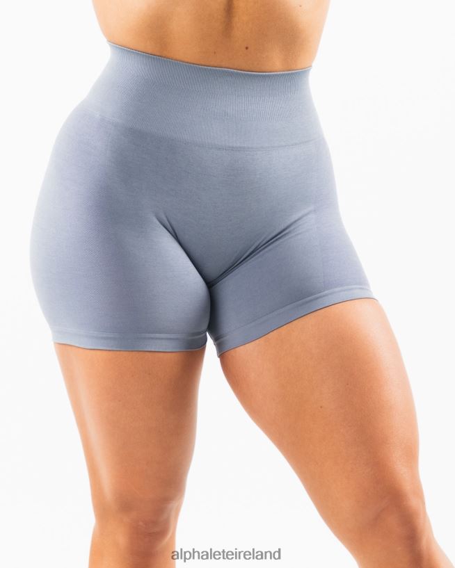 Clothing IE Alphalete Women Amplify Short 4.5