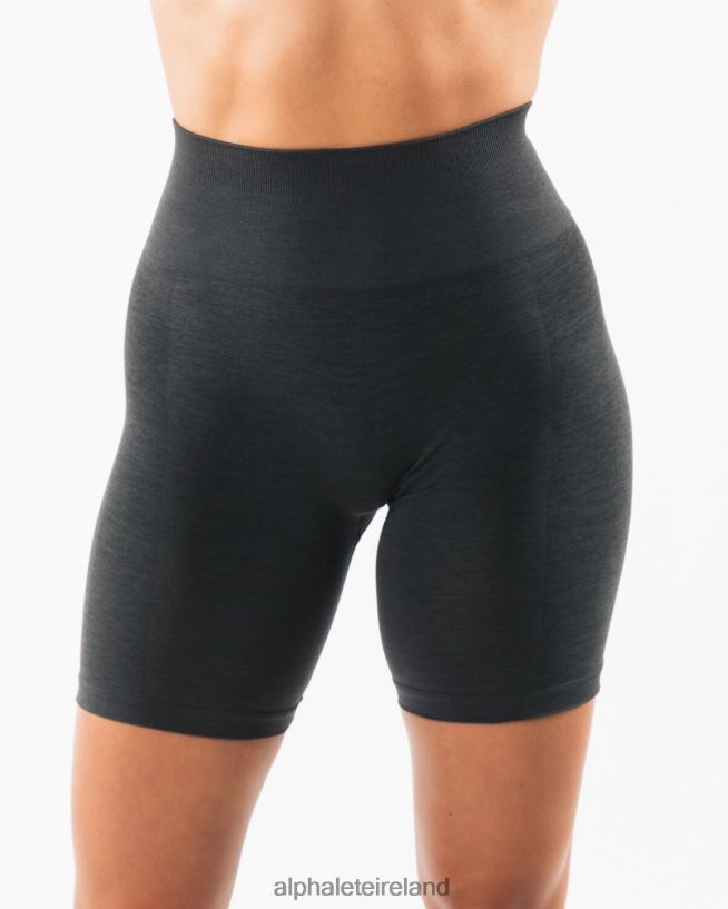 Clothing IE Alphalete Women Amplify Short 6.5