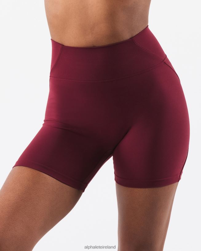 Clothing IE Alphalete Women Aura Short 5" Cran Red 2L4400298