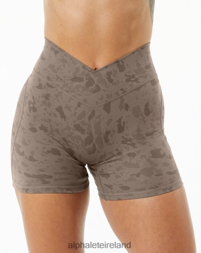 Clothing IE Alphalete Women Surface Power Short 5" Pebble Print Mocha Brown 2L4400365